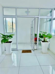 Ένα μπάνιο στο Oceana Marginella