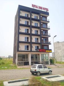 Το κτήριο όπου στεγάζεται  το ξενοδοχείο