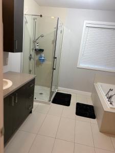 Phòng tắm tại Detente +12 ảnh