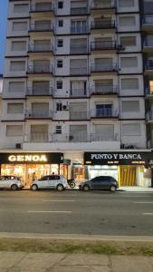 Το κτήριο όπου στεγάζεται  το διαμέρισμα