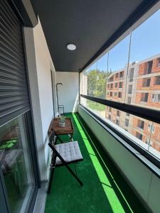 Μπαλκόνι ή βεράντα στο Engadin's 1BDR Apartment near Ski lift