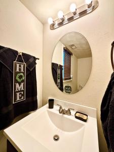 Fotografie z fotogalerie ubytování Modern & Vibrant Oasis Minutes from Downtown v destinaci Norfolk