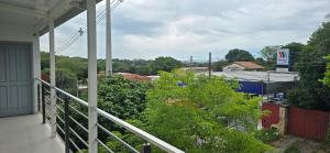 Κήπος έξω από το Moderno departamento en Lambaré cerca de todo