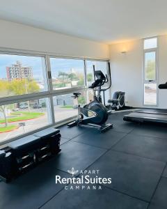 Fitness centrum a/nebo fitness zařízení v ubytování RENTAL SUITES CAMPANA + 23 fotografií