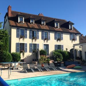 The swimming pool at or close to Hotel Pinocchio