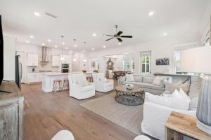 Χώρος καθιστικού στο Our Oasis