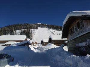 Almdorf Katschberg v zimě