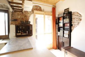 Kuchyň nebo kuchyňský kout v ubytování Wehomes- Cozy House - RhoFieraMilano - Parking - self Check-in - Galeazzi - Mind