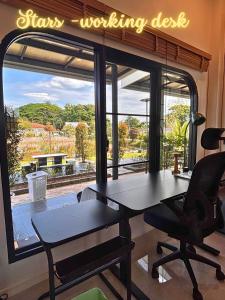 Φωτογραφία από το άλμπουμ του Moon Stars Mars homestay-Stars Room σε Ban Chang