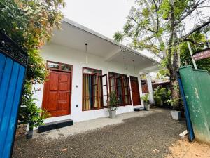 Το κτήριο όπου στεγάζεται  ο ξενώνας