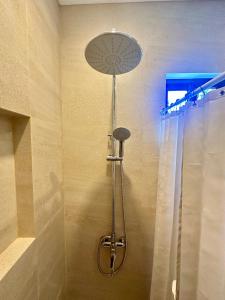 Ένα μπάνιο στο La Casa de Cueto Guesthouse