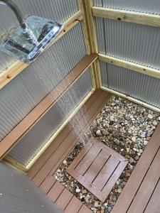 Ảnh trong thư viện ảnh của Lovely Bell Tent with Spacious Interior Great for Small Groups in Pennsylvania ở Smithfield