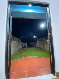 Tenis a/nebo squash v ubytování Home Nam Phương -Bảo Lộc nebo okolí