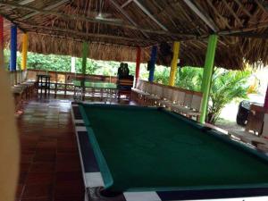 Biliár nebo kulečník v ubytování Casafinca en Arjona # 3