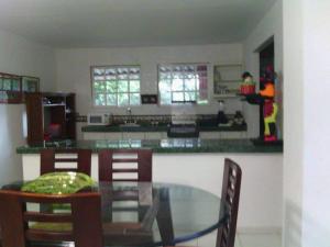 Kuchyň nebo kuchyňský kout v ubytování Casafinca en Arjona # 3