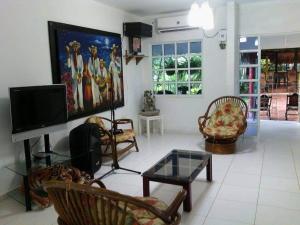 Posezení v ubytování Casafinca en Arjona # 3