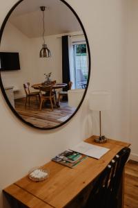 TV a/nebo společenská místnost v ubytování Spokojnia