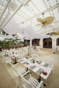 Restaurace v ubytování Le Bel Air Resort Luang Prabang