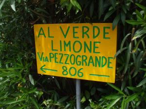 Certifikát, hodnocení, plakát nebo jiný dokument vystavený v ubytování Al verde limone