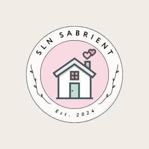 ジェネラル・サントスにあるHouse of Gabrielleの不動産業者の家屋のロゴ