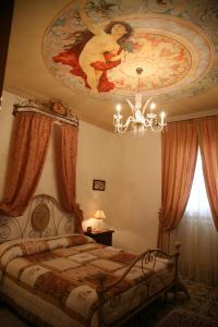 A bed or beds in a room at Calì Nitta