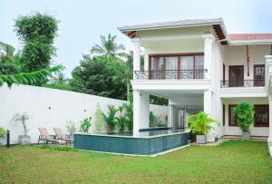 Πισίνα στο ή κοντά στο Cozy Escape