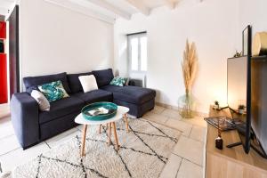 Posezení v ubytování L'Échappée Niortaise by CozyLife