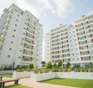 Afbeelding uit fotogalerij van Comfy luxury Homes in Accra +8 foto's