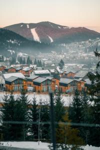 Příroda nedaleko prázdninového areálu