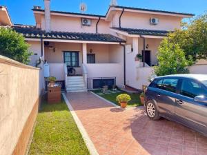 Budova, kde se ubytování v soukromí nachází