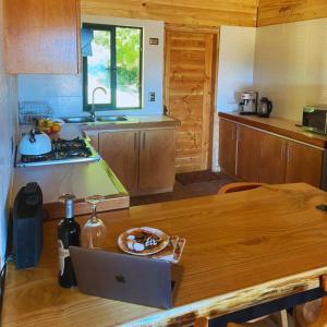 Kuchyň nebo kuchyňský kout v ubytování Casa Pullinque en Panguipulli + 45 fotografií
