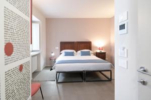 Ένα ή περισσότερα κρεβάτια σε δωμάτιο στο Villa Bredina +25 φωτογραφίες