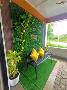 Afbeelding uit fotogalerij van Mal-Jays' Place in Badian