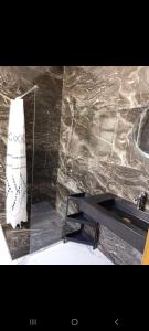 Koupelna v ubytování perla m'diq