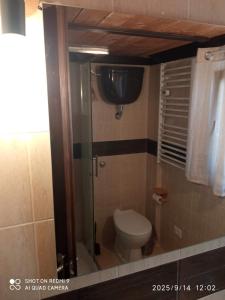 Et badeværelse på Mary's house + 12 billeder