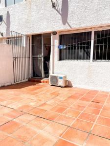 Φωτογραφία από το άλμπουμ του A pasos del mar, con vista, garage, para 4pax στην Πούντα ντελ Έστε