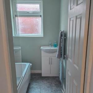 Koupelna v ubytování Pitchside House - sleeps 4