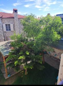 Φωτογραφία από το άλμπουμ του Noonbir Alaçatı otel στο Τσεσμέ