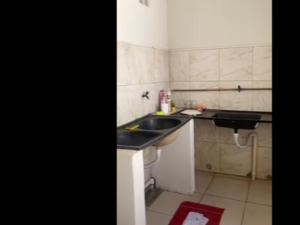 Η κουζίνα ή μικρή κουζίνα στο Cantinho de paz +9 φωτογραφίες