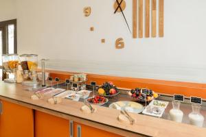 Jídlo v hotelu nebo okolí