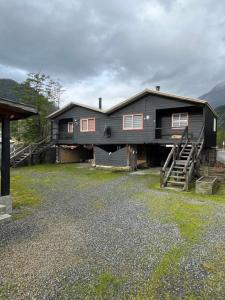 Budova, kde se prázdninový dům nachází