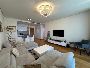 TV a/nebo společenská místnost v ubytování Queen BW