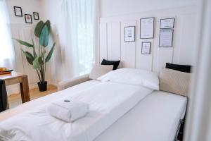 Ένα ή περισσότερα κρεβάτια σε δωμάτιο στο Haus Wiesengrund mit 2 separaten Wohnungen