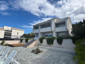 Το κτήριο όπου στεγάζεται  το διαμέρισμα