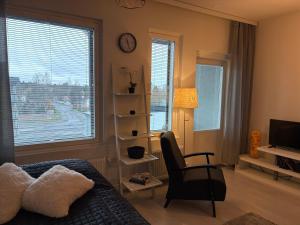 Μια τηλεόραση ή/και κέντρο ψυχαγωγίας στο Yksiö Mimosa