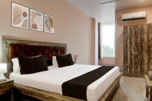 メーラトにあるHotel O RANA HOTEL & RESTAURANTのギャラリーの写真