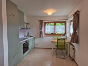 Køkken eller tekøkken på FeWo im Grünen