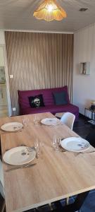 Posezení v ubytování Le Petit Clazayéen