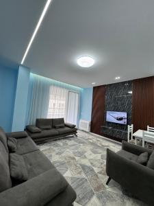 Χώρος καθιστικού στο Blu Apartamen Nearly Airoport Tirana
