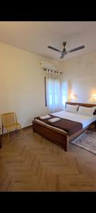 Postel nebo postele na pokoji v ubytování Urban Retreat Homestay + 100 fotografií